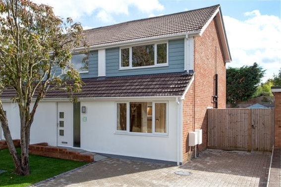 sub division of house into a pair of semi detached dwellings